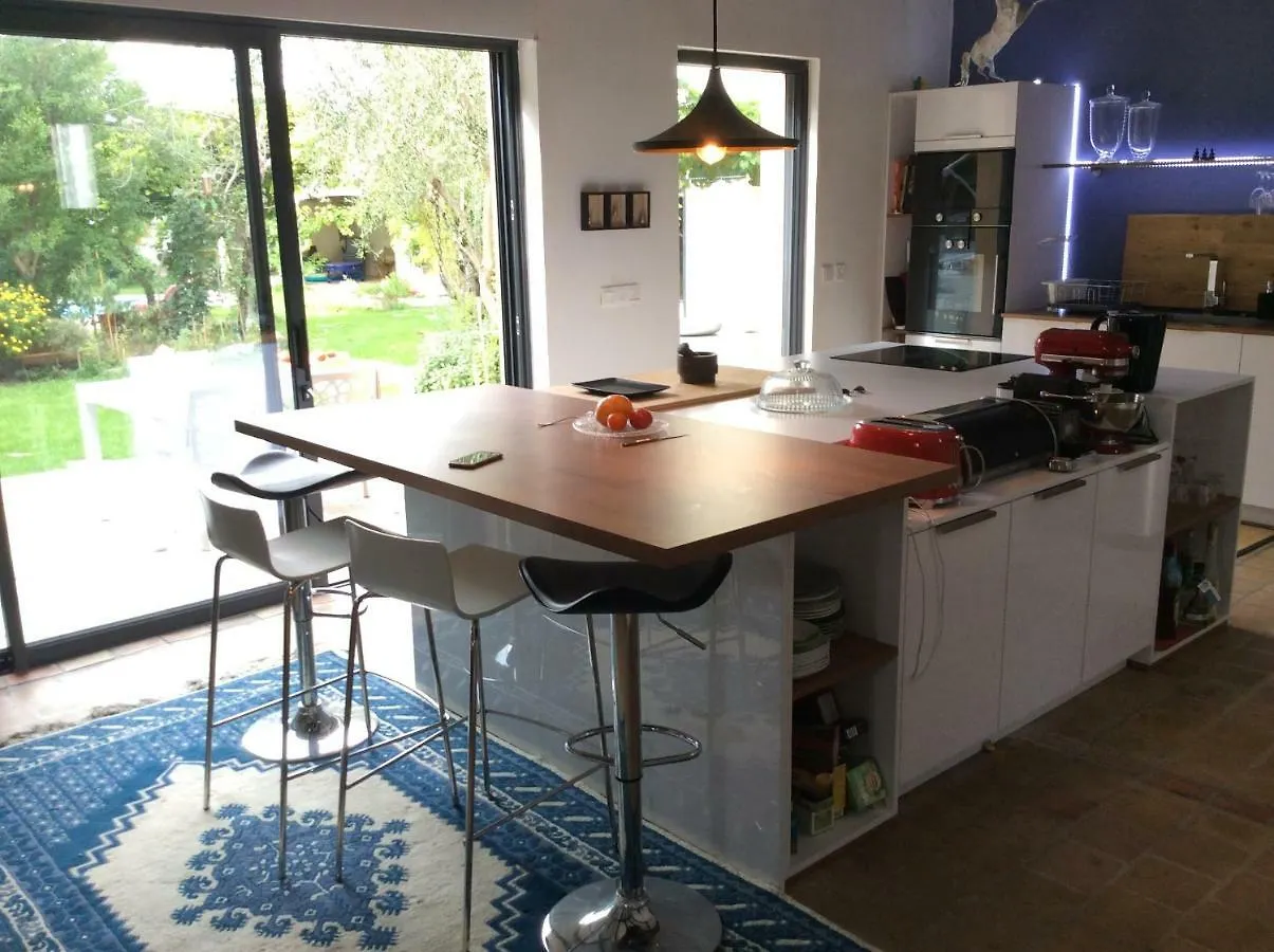 Homestay Chambre Double La Cigale Insolite Pierrelatte