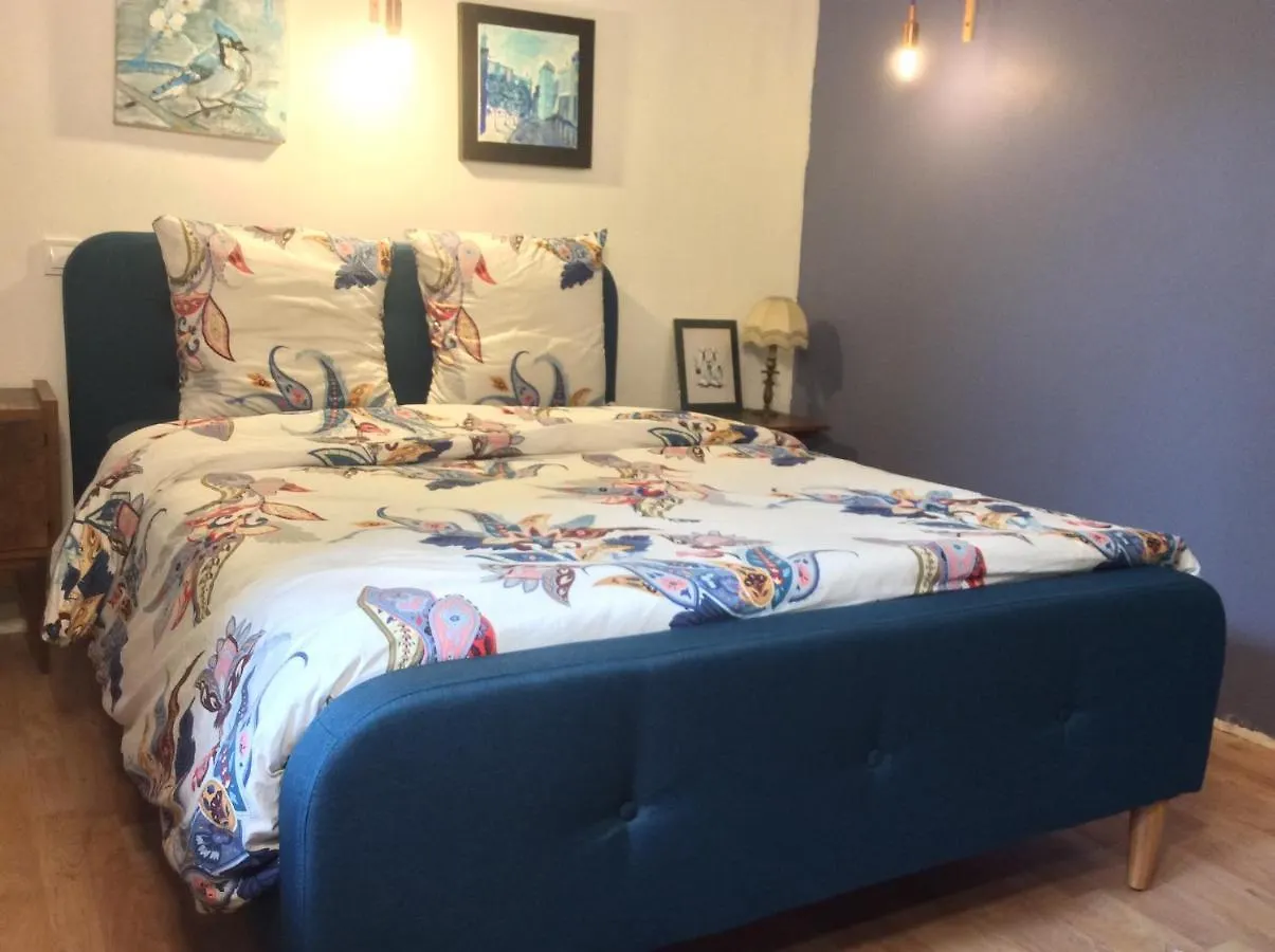 Homestay Chambre Double La Cigale Insolite Pierrelatte